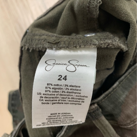 Jessica Simpson Camo Pant - Size 24 - Picture 3 of 6